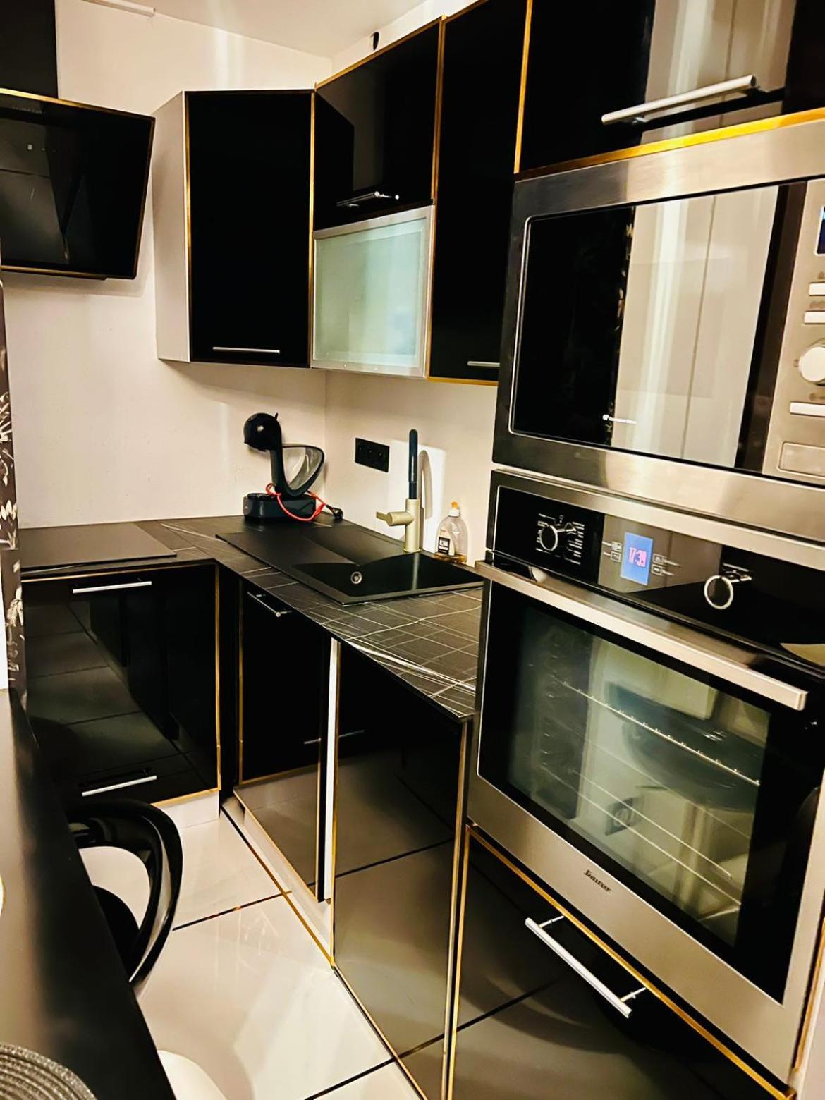 Appartement Moderne Vieille Ville Parking Gratuit Annecy Buitenkant foto