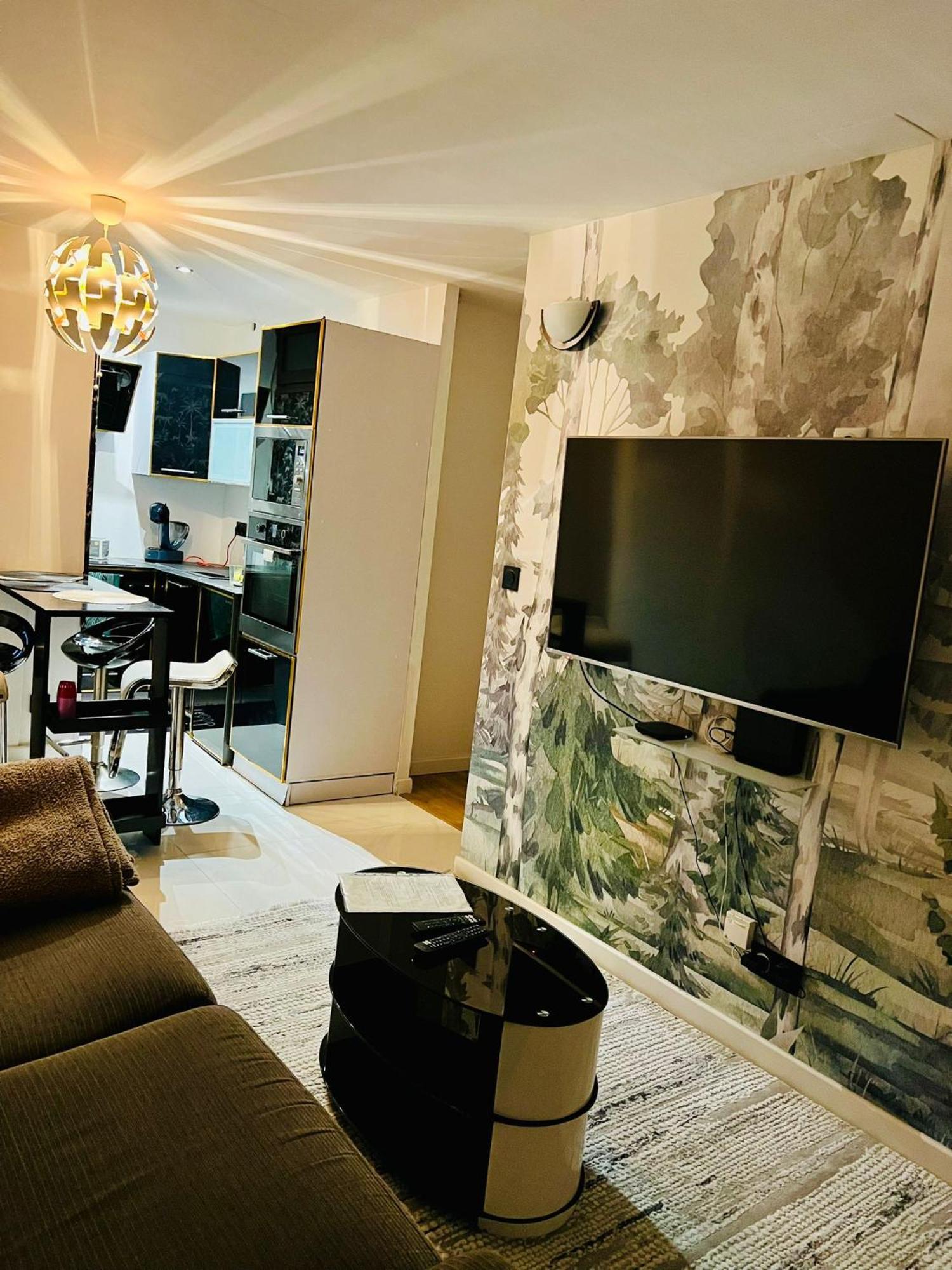 Appartement Moderne Vieille Ville Parking Gratuit Annecy Buitenkant foto
